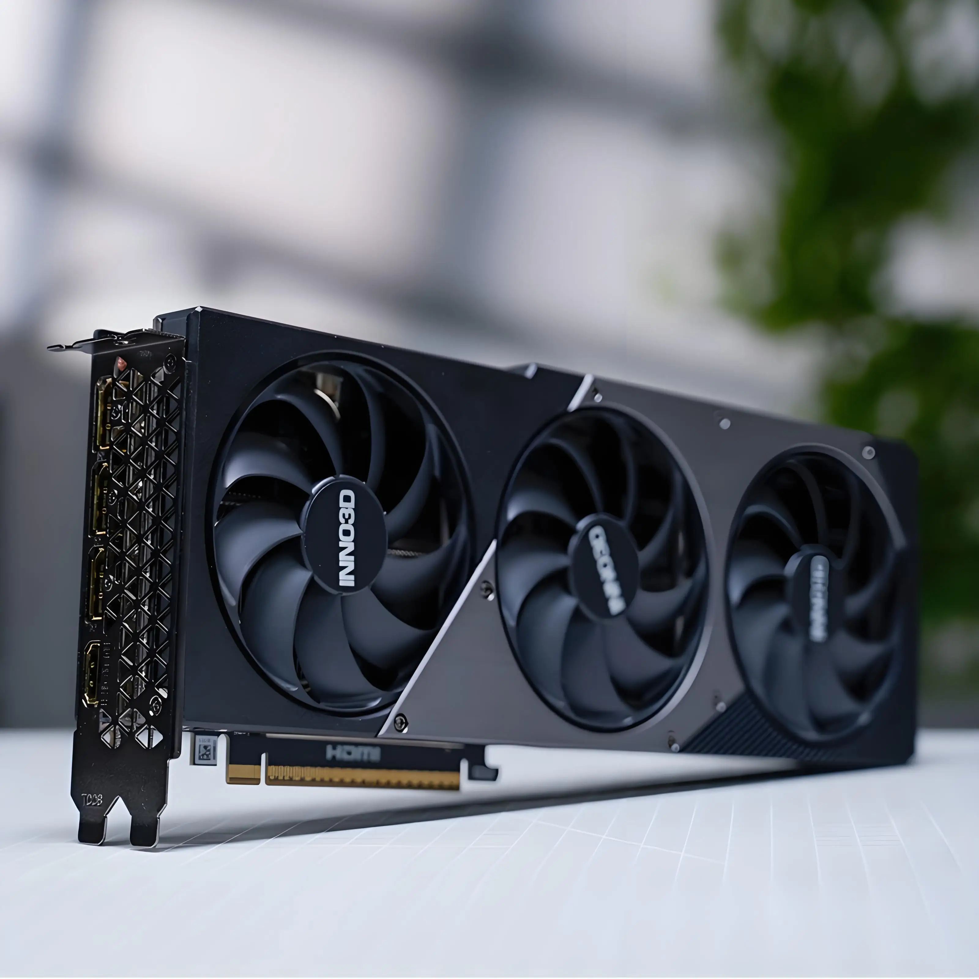 Tarjeta gráfica RTX5070Ti para - Esports Gaming Brands reseña y precio